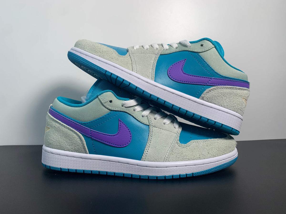 Air Jordan 1 Low Pistachio Frost Celestial Aquatone DX4334-300 - Angle View 4
