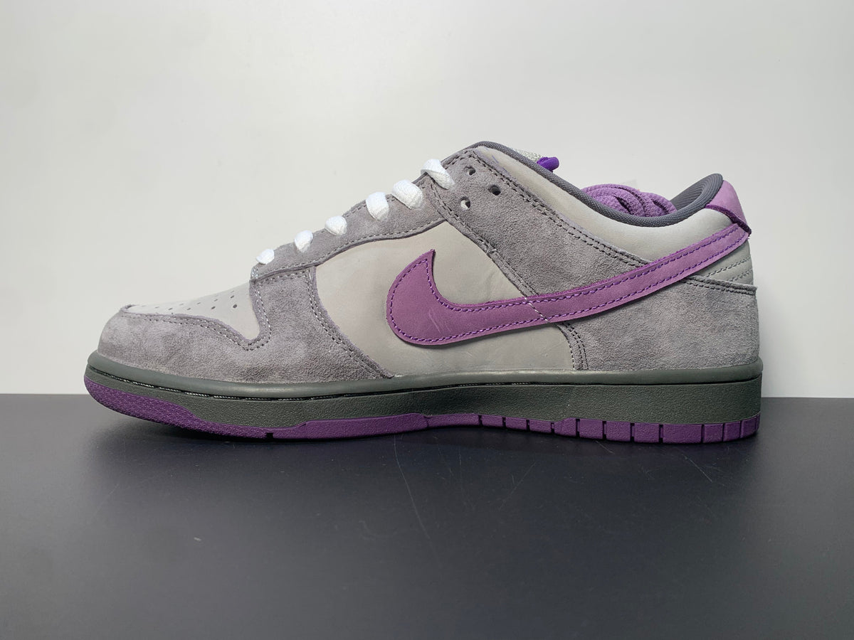 NK Dunk SB Low Purple Pigeon - View 2