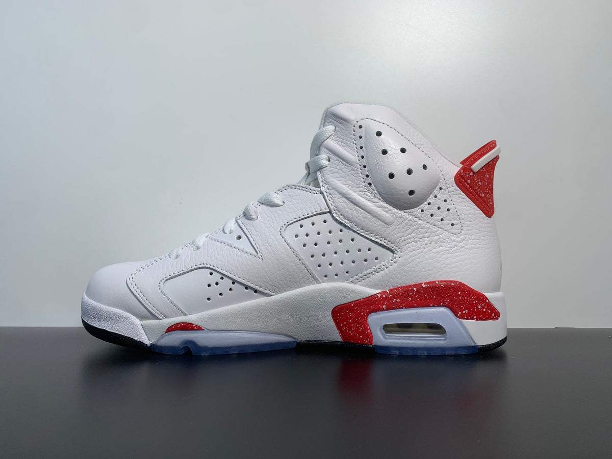 Air Jordan 6 “Red Oreo” CT8529-162 - Angle View 2