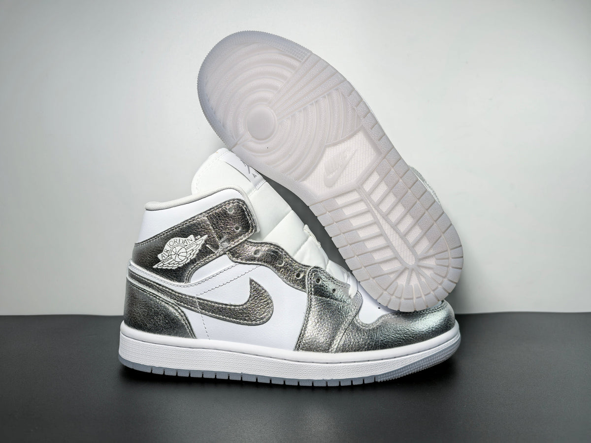 Air Jordan 1 Mid “Metallic Silver” FN5031-100 - Angle View 4