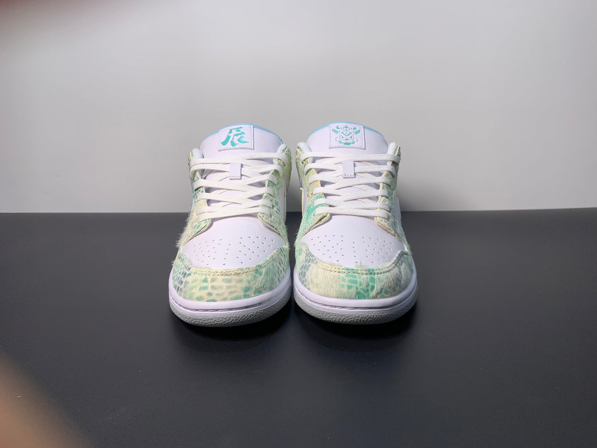 Nike SB Dunk Low Year Of The Dragon ''Steam Puppet'' - View 9