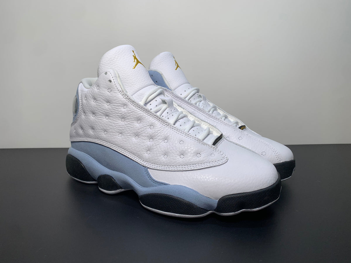 Air Jordan 13 Retro 'Blue Grey' - Angle View 4