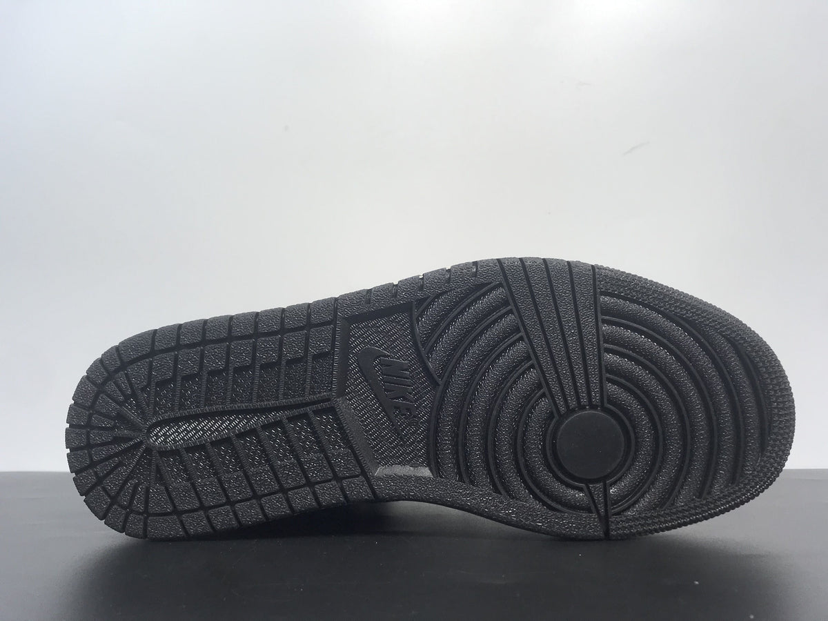 Air Jordan 1 Retro High Sports Illustrated A Star Is Born - Angle View 8