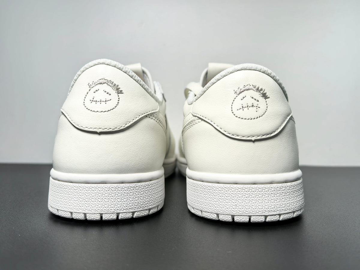 Travis Scott x Wmns Air Jordan 1 Retro Low OG SP 'Michael Rubin White Party' - Angle View 8