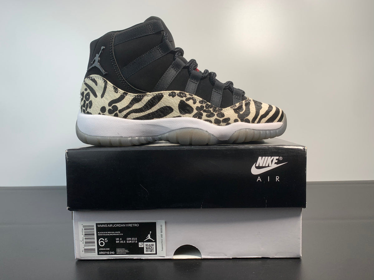 Air Jordan 11 Animal instinct AR0715-010 - Angle View 7