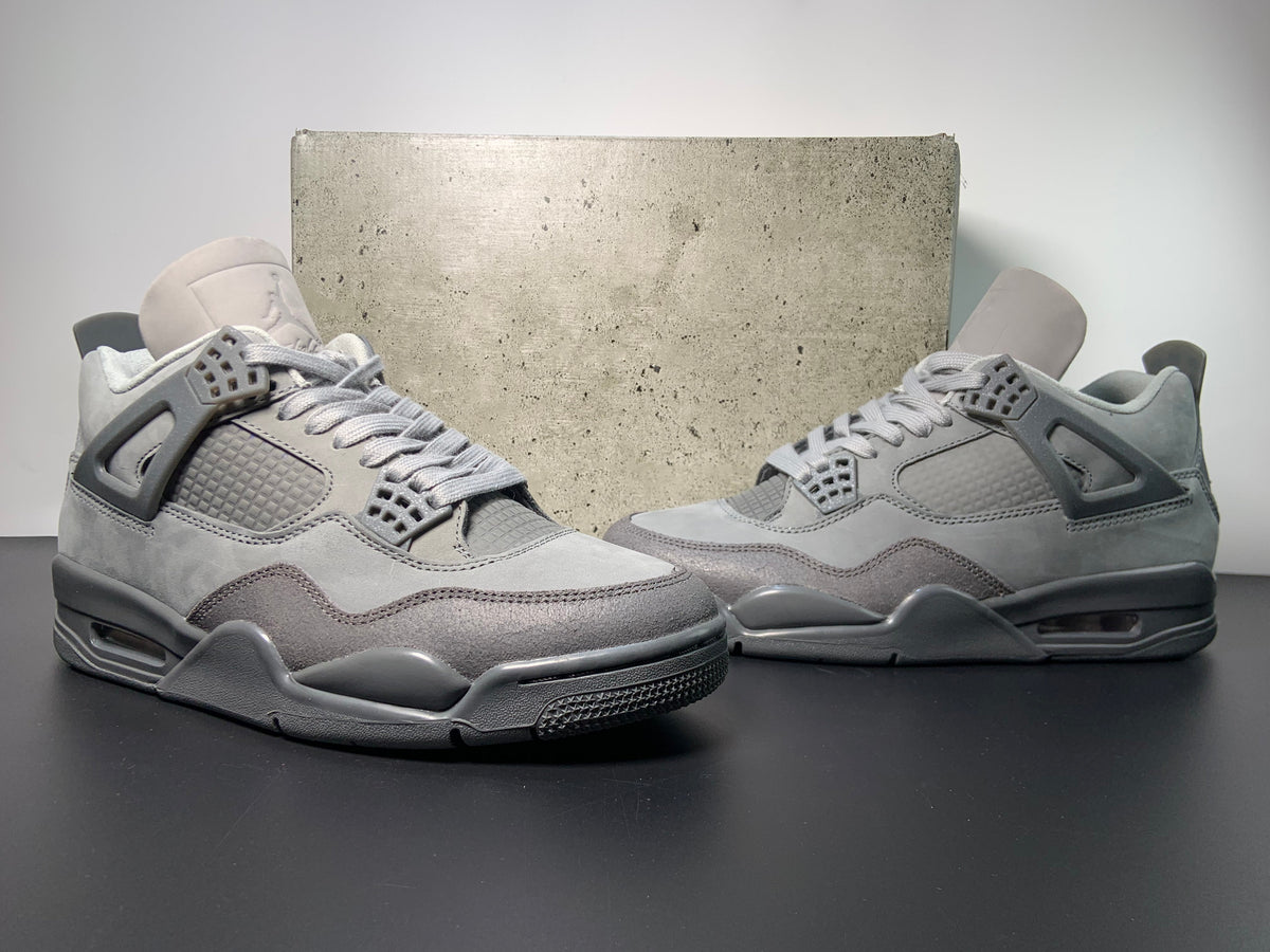 Air Jordan 4 Retro SE ‘Paris Olympics Wet Cement’  FQ7928-001 - Angle View 13