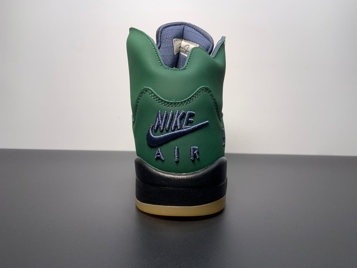 A Ma Maniere x Air Jordan 5 Retro SP Dark Green Black FZ5758-003 - Angle View 7