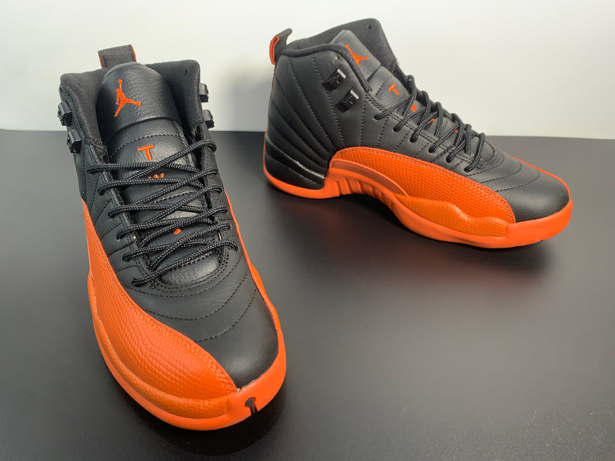 Wmns Air Jordan 12 Retro 'Brilliant Orange' - Angle View 7