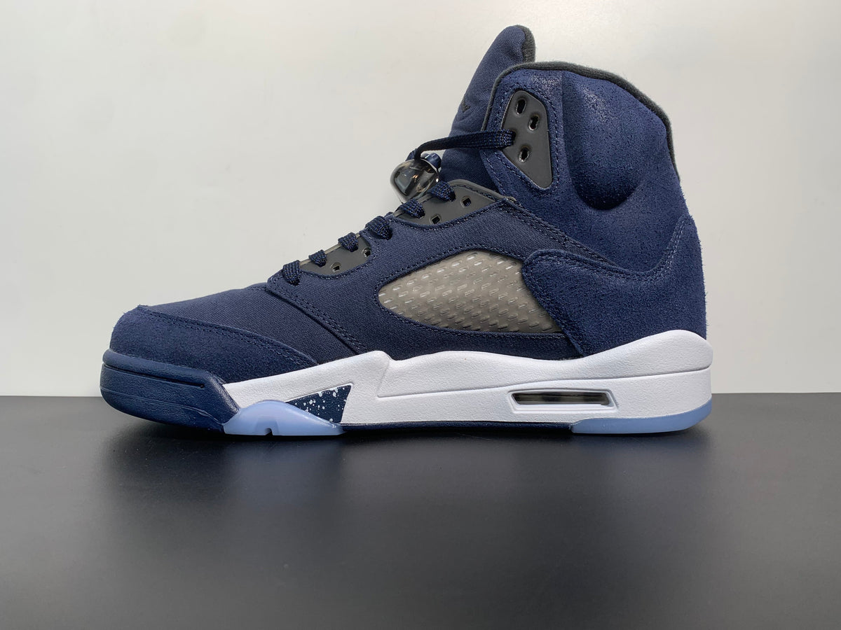 Air Jordan 5 “Midnight Navy”FD6812-400 - Angle View 2