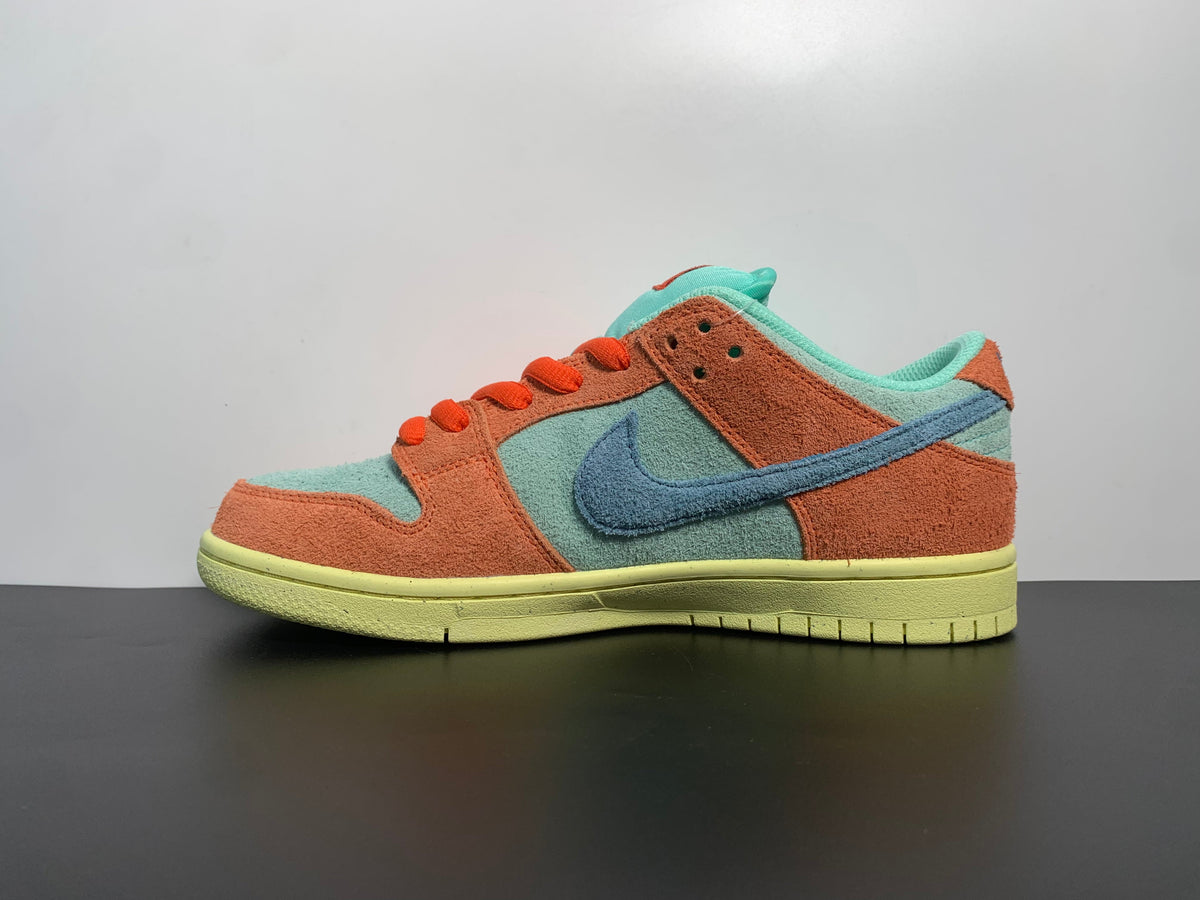 Nike SB Dunk Low Noise Aqua Emerald Rise Orange DV5429-800 - View 2