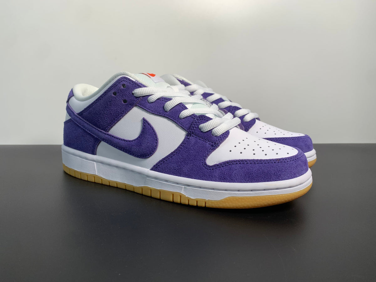 Nike SB Dunk Low “Purple Suede” Pro ISO Orange Label Court Purple Gum DV5464-500 - View 4