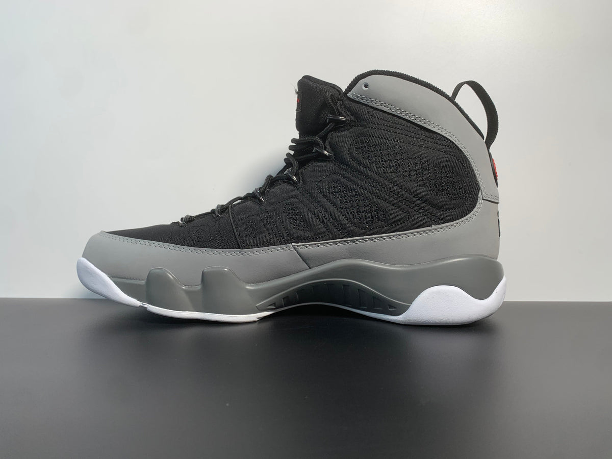 Air Jordan 9 Particle Grey - Angle View 2