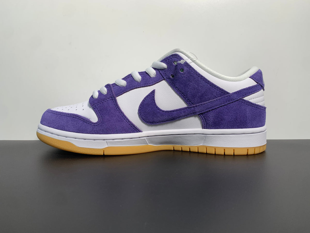 Nike SB Dunk Low “Purple Suede” Pro ISO Orange Label Court Purple Gum DV5464-500 - View 2