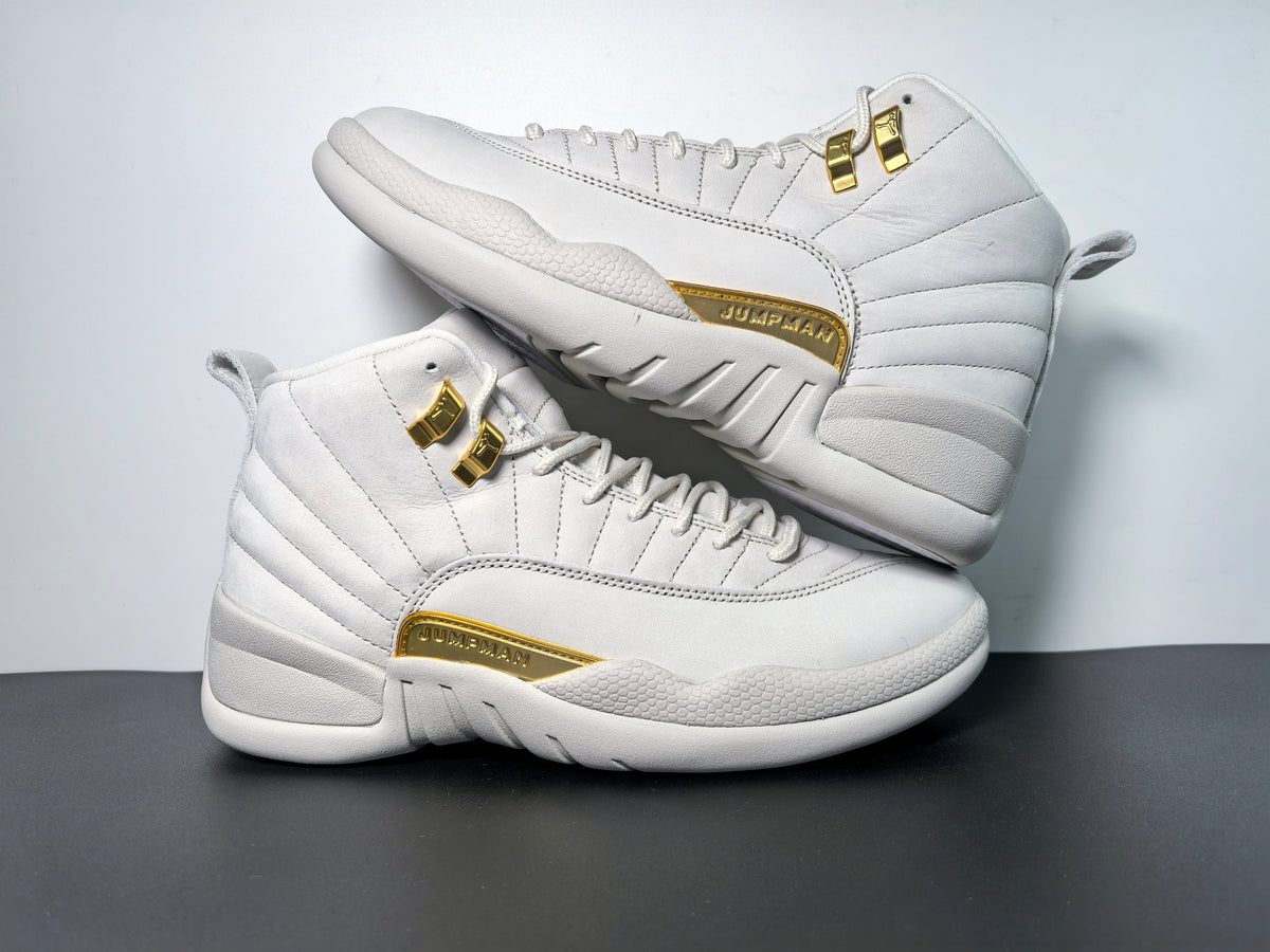 Wmns Air Jordan 12 Retro 'Phantom' - Angle View 5