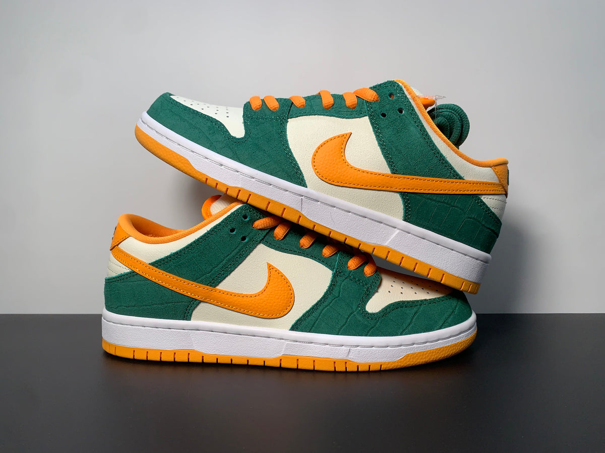 Dunk Low Pro SB 'Legion Pine' - View 4
