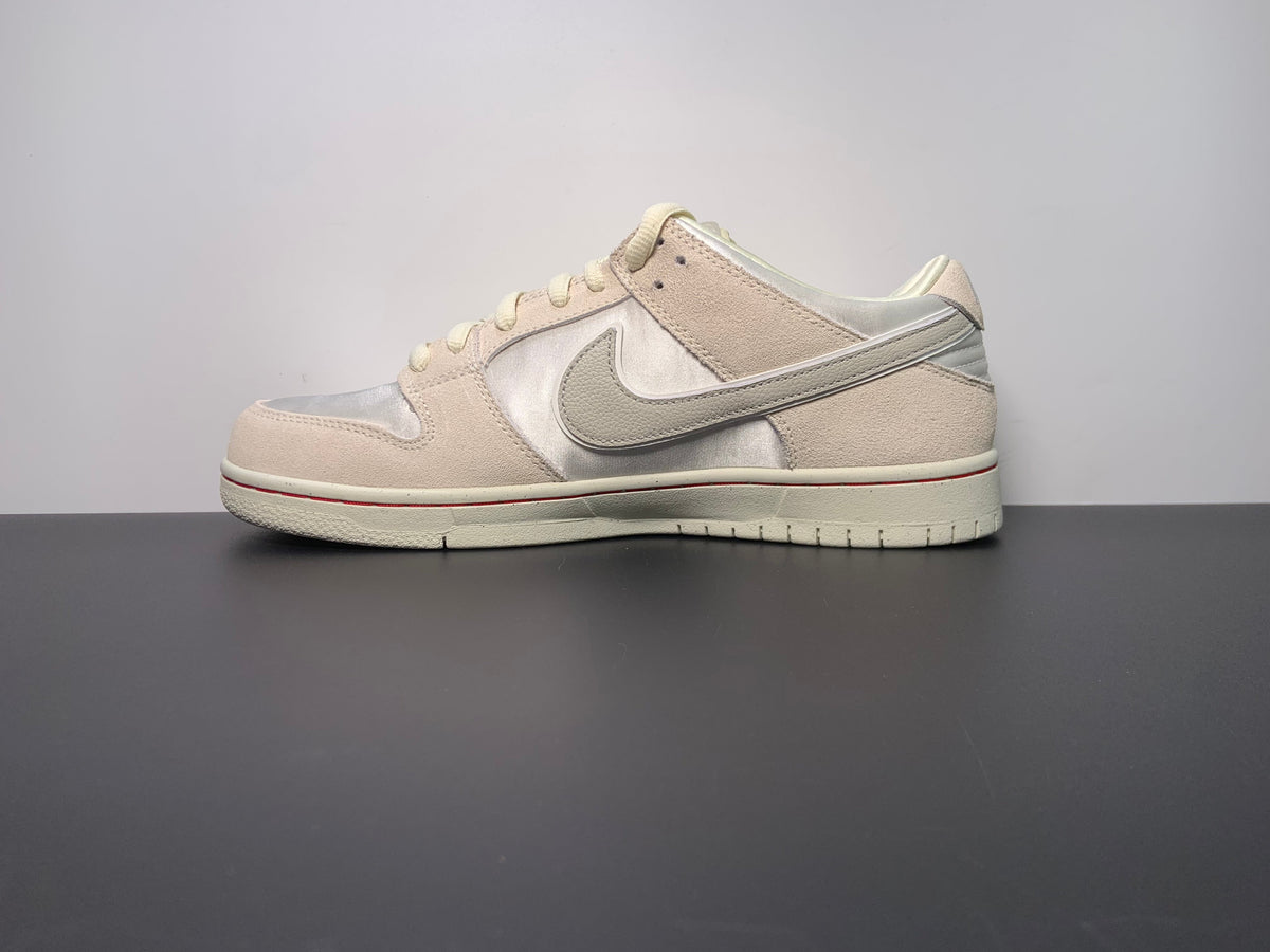 Nike SB Dunk Low Love Found - View 2