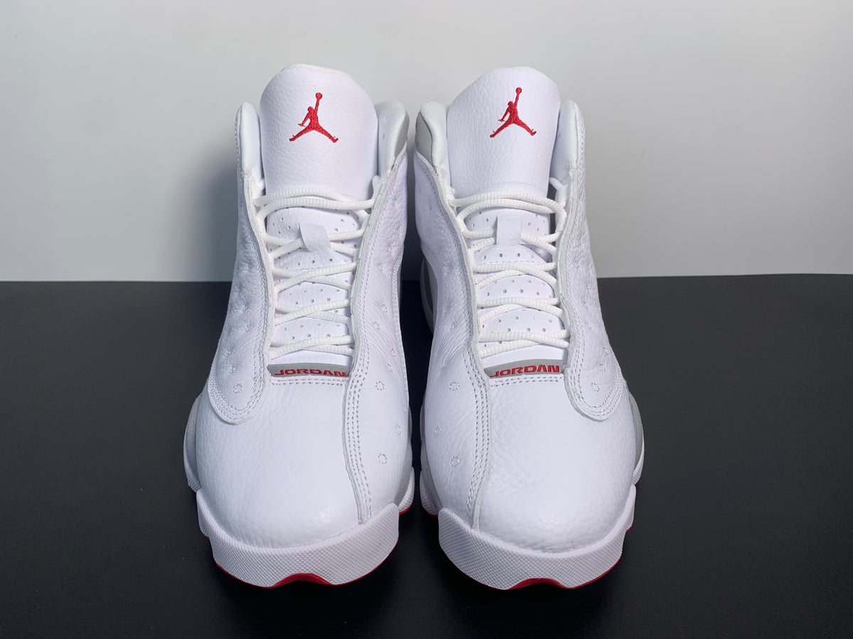 Air Jordan 13 Retro 'White Wolf Grey' - Angle View 3