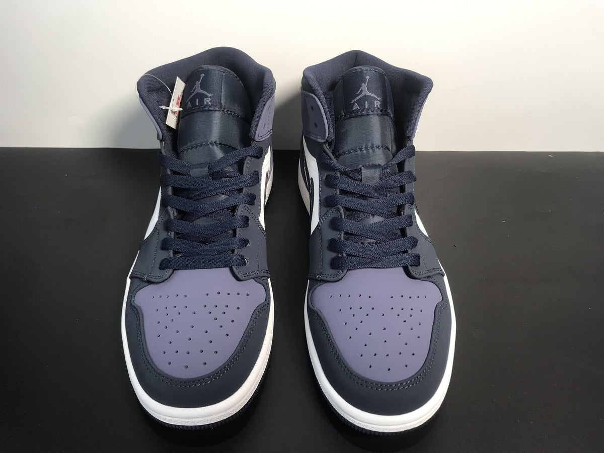 Air Jordan 1 Mid Sanded Purple - Angle View 5
