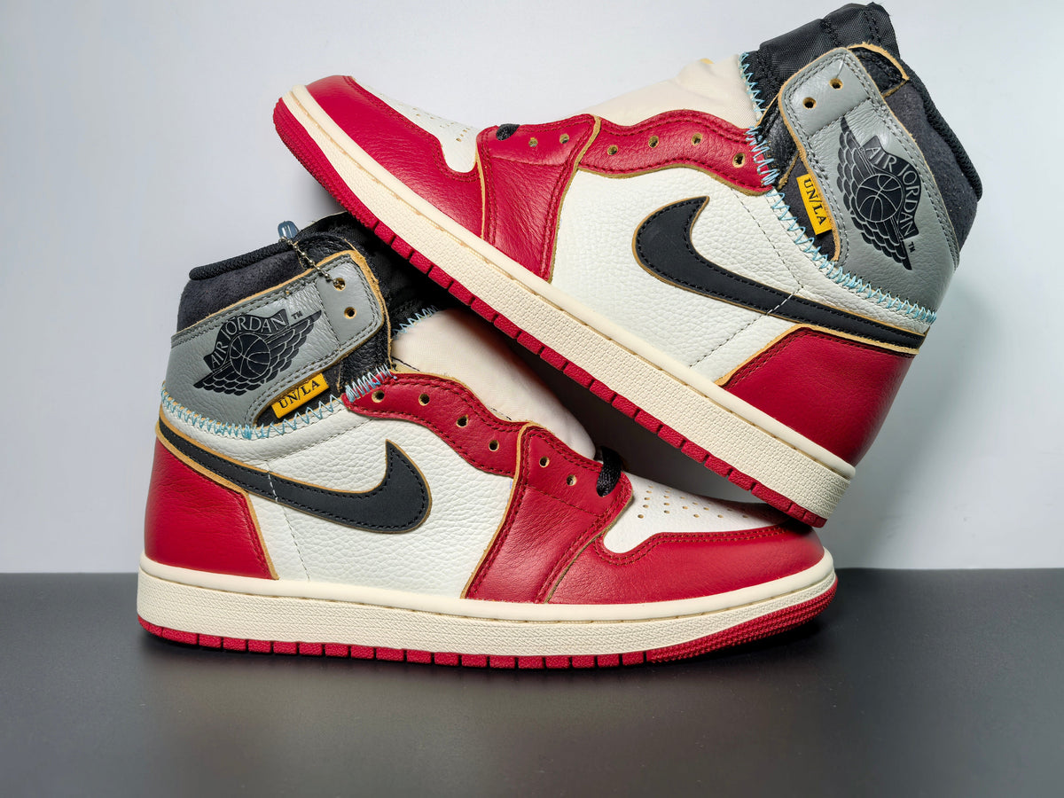 Air Jordan 1 High OG SP x Union ‘Varsity Red’ - Angle View 7