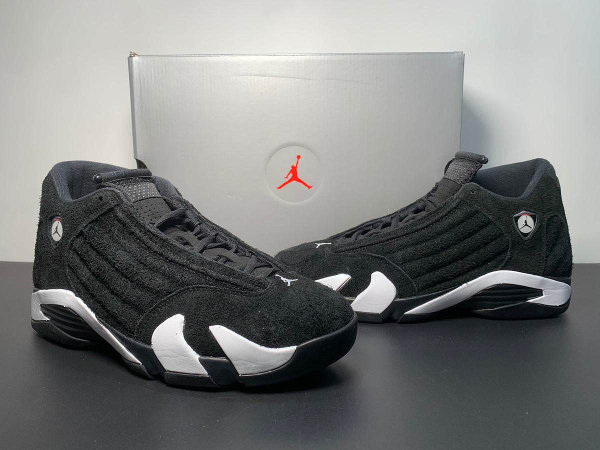 Air Jordan 14 “Black White University Red”487471-016 - Angle View 3