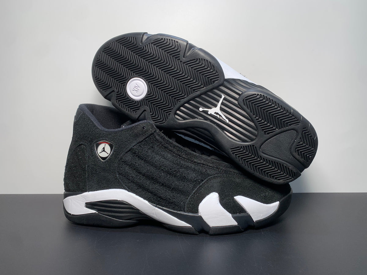 Air Jordan 14 “Black White University Red”487471-016 - Angle View 4