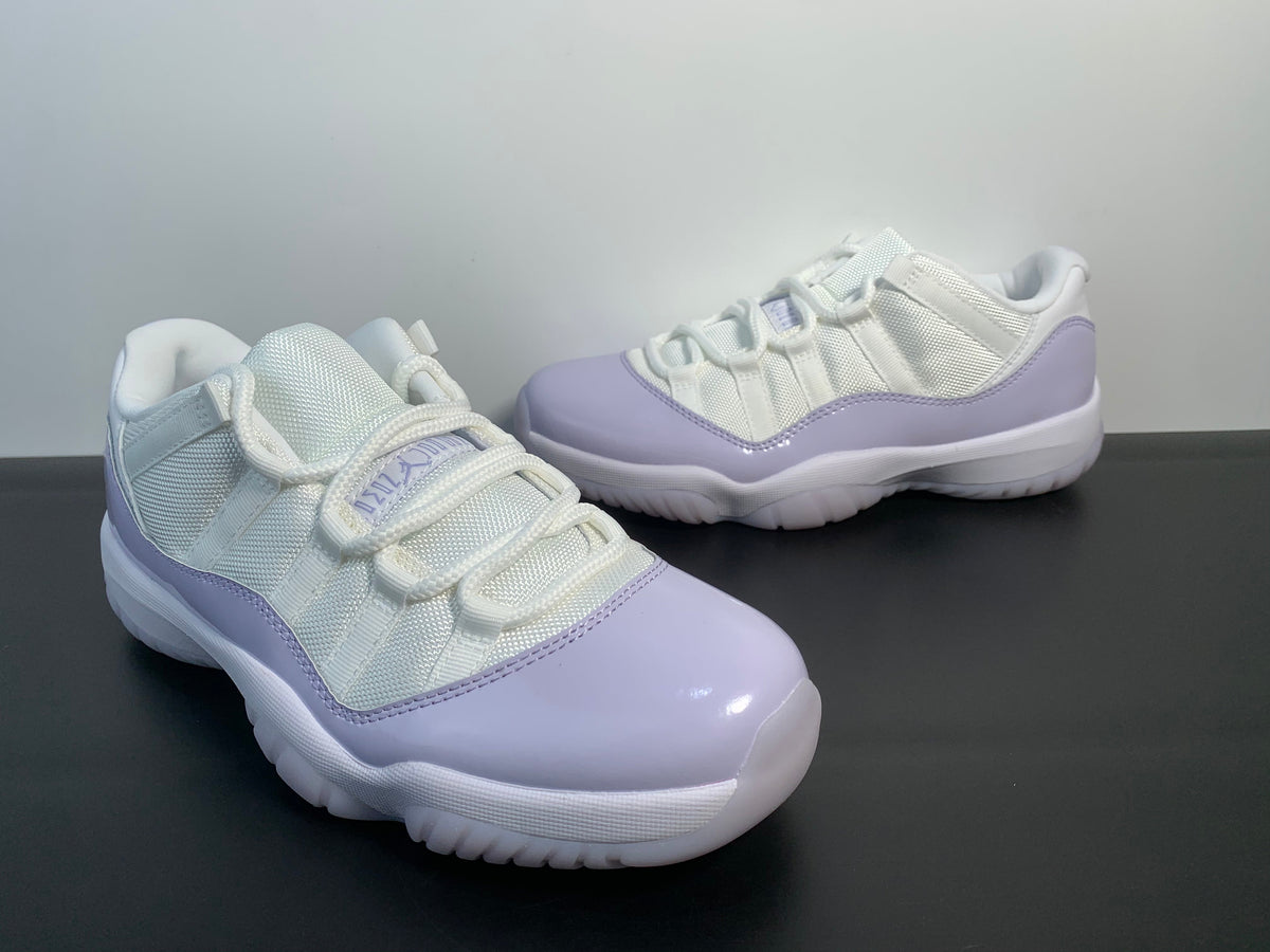 Air Jordan 11 Pure Violet AH7860-101 - Angle View 4