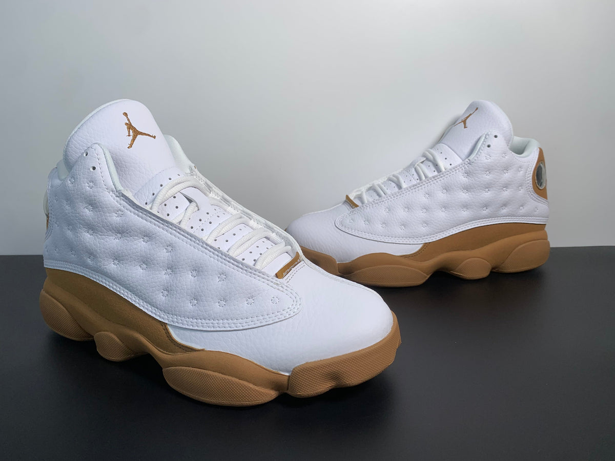 Air Jordan 13 Retro 'Wheat' 2023 - Angle View 3