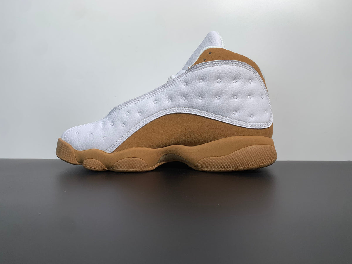 Air Jordan 13 Retro 'Wheat' 2023 - Angle View 2