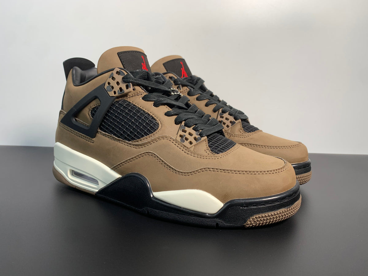 Travis Scott x Air Jordan 4 Olive Cactus Jack - Angle View 10