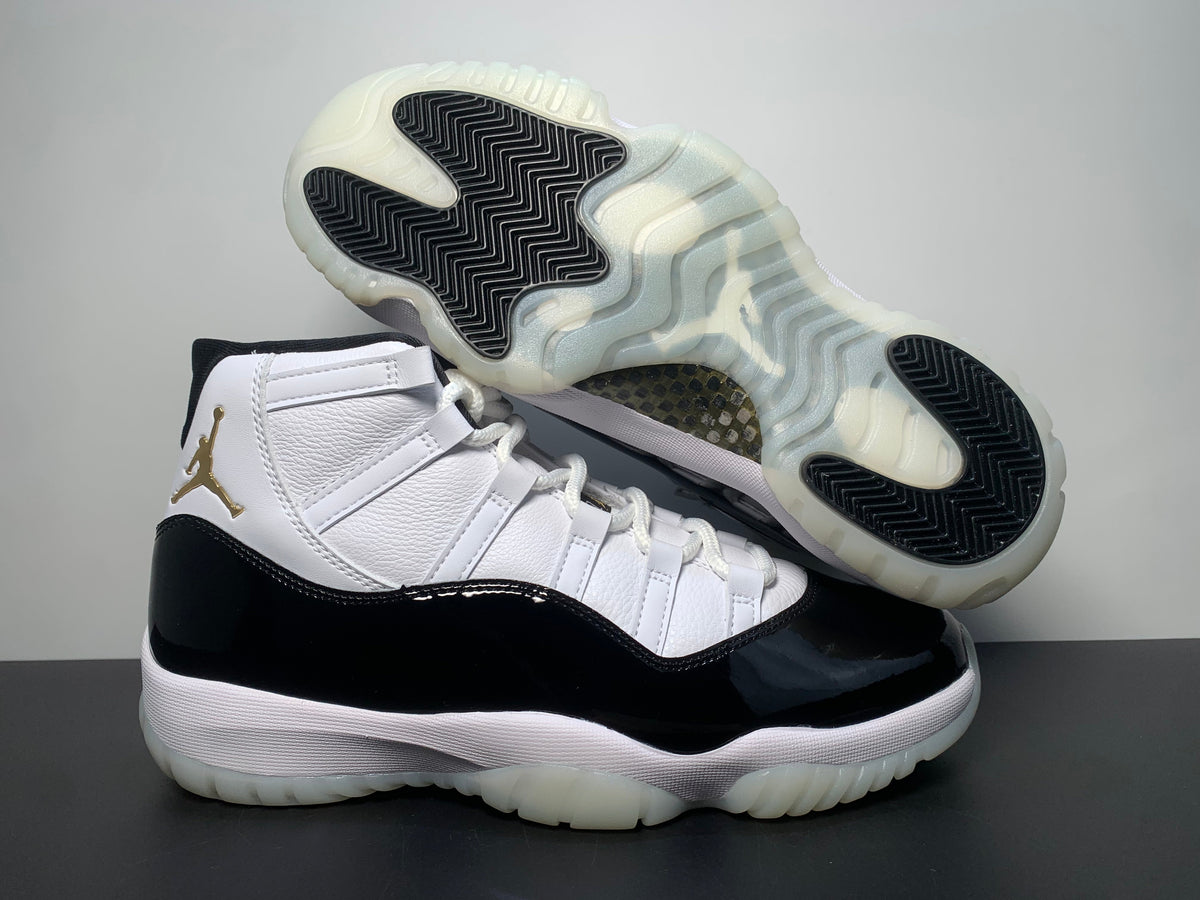 Air JORDAN 11 RETRO Defining Moments DMP Gratitude CT8012-170 - Angle View 6
