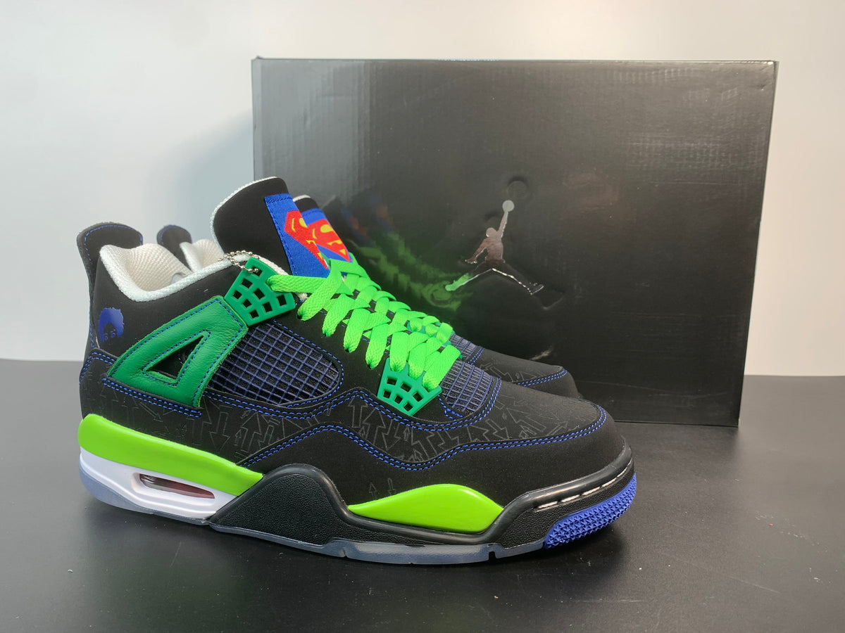 Air Jordan 4 Doernbecher 308497-015 - Angle View 4