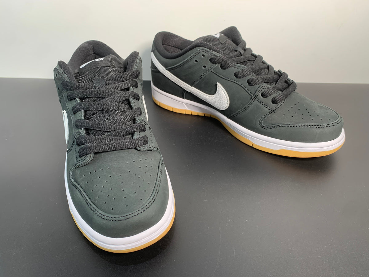 Nike Dunk Low SB 'Black Gum'‘ CD2563-101 - View 5