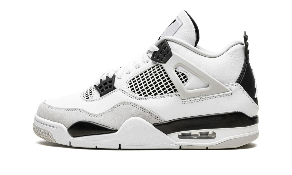 Air Jordan 4 Retro "Military Black" - Main View