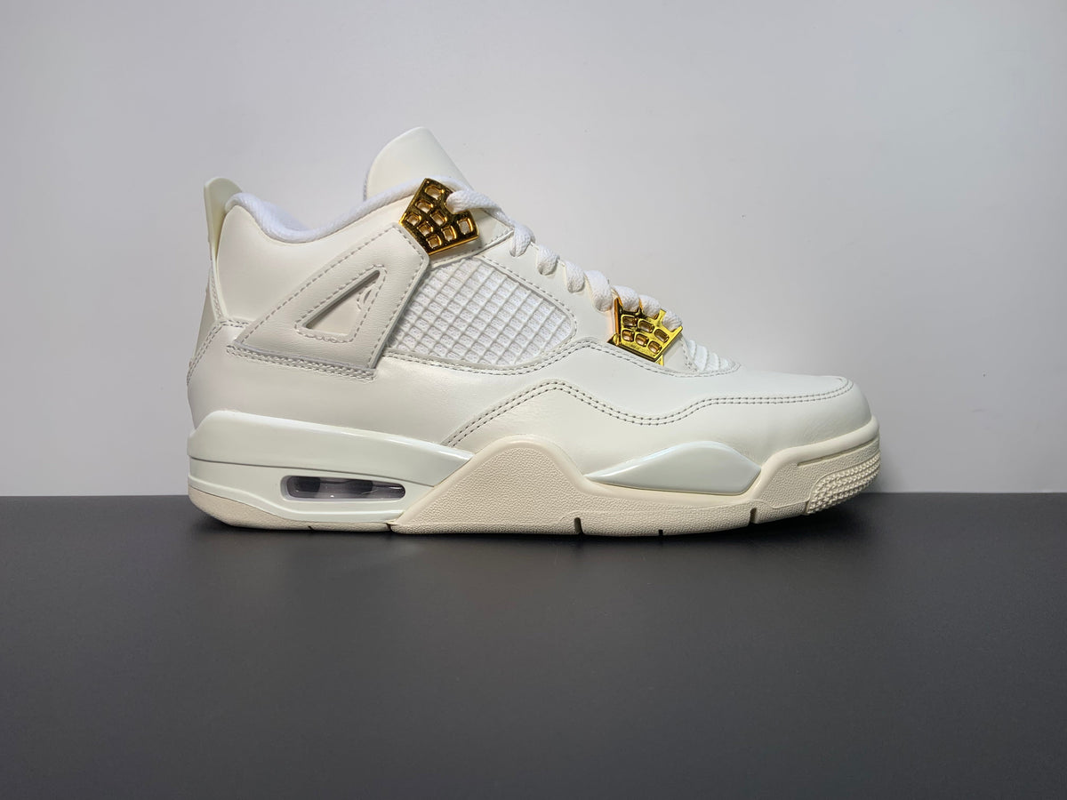 Air Jordan 4 Retro Metallic Gold AQ9129-170  Air Jordan 4 WMNS “Sail” - Main View