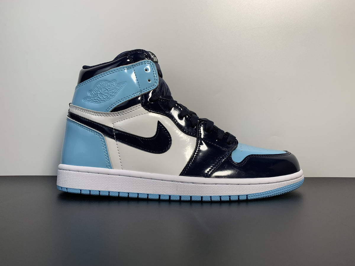 Air Jordan 1 High OG University Blue- CD0461 401 - Main View