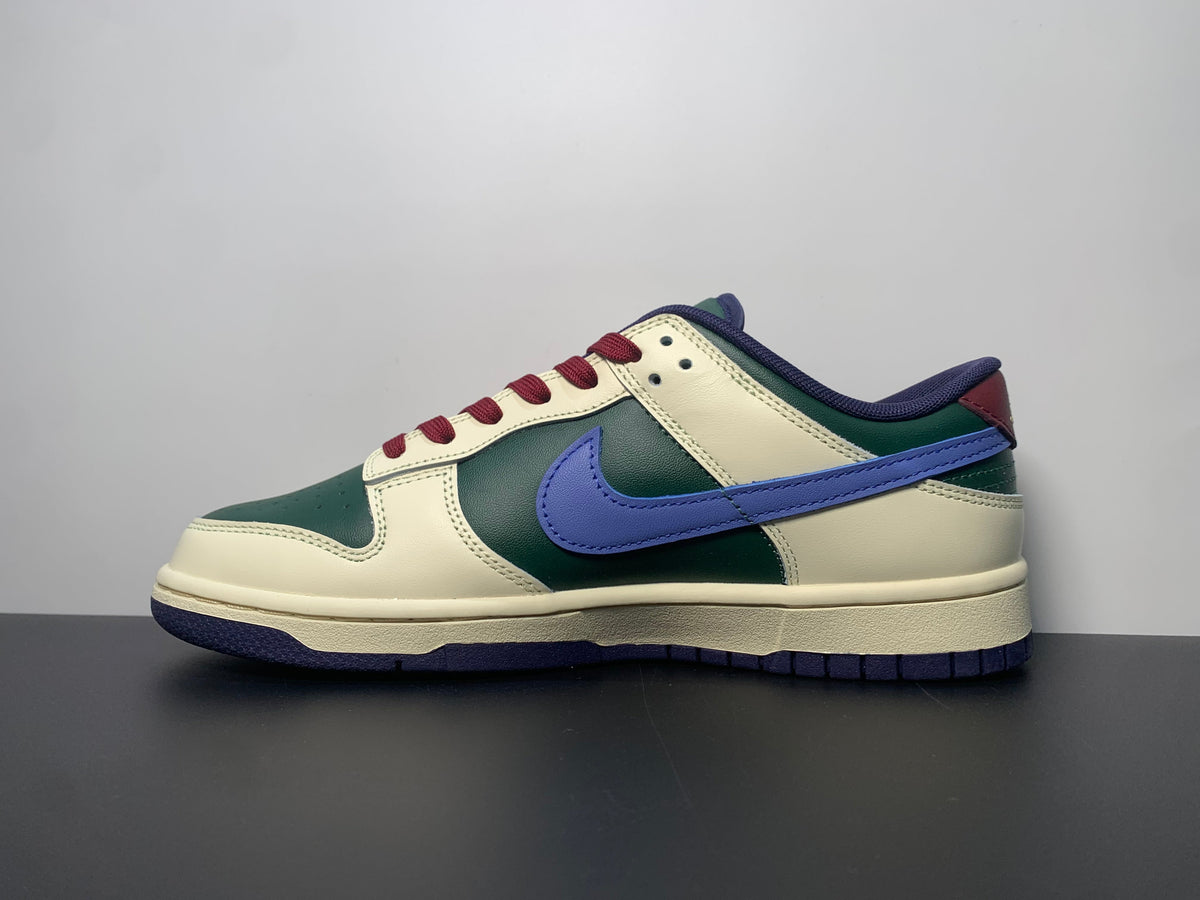 Nike Dunk Low Retro “From Nike To You” Oregon 304292-383 - View 2