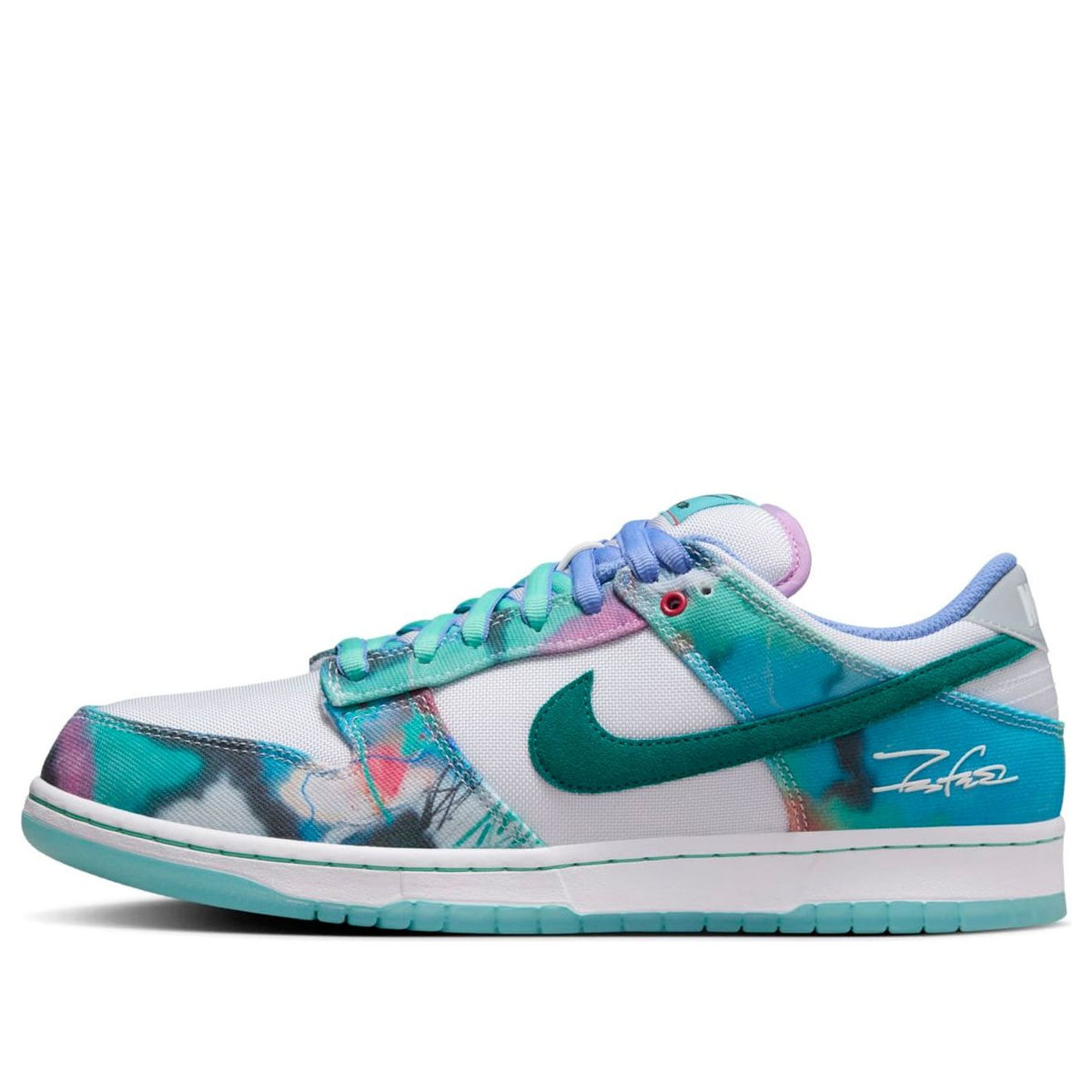 Nike x Futura Laboratories SB Dunk Low ‘Bleached Aqua’ - View 1