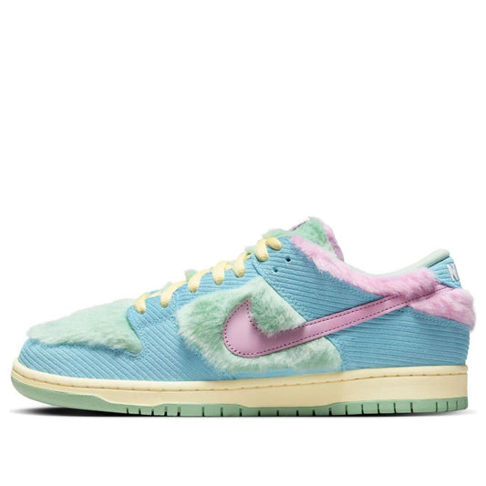 Nike x Verdy SB Dunk Low ‘Visty’ - View 1